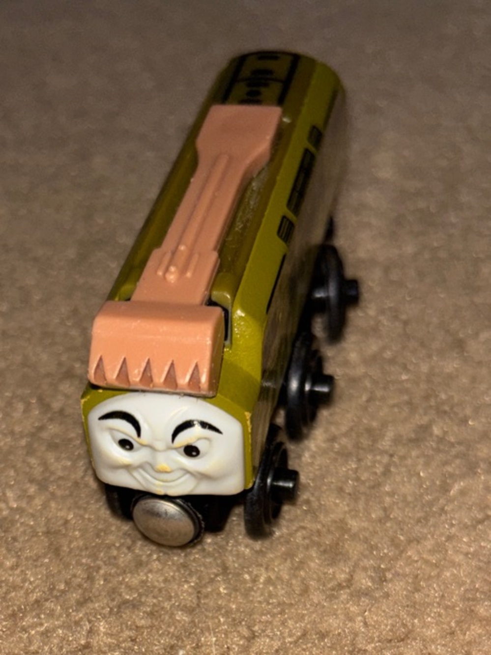 Thomas & Friends Diesel 10 green Yellow tan Train Character